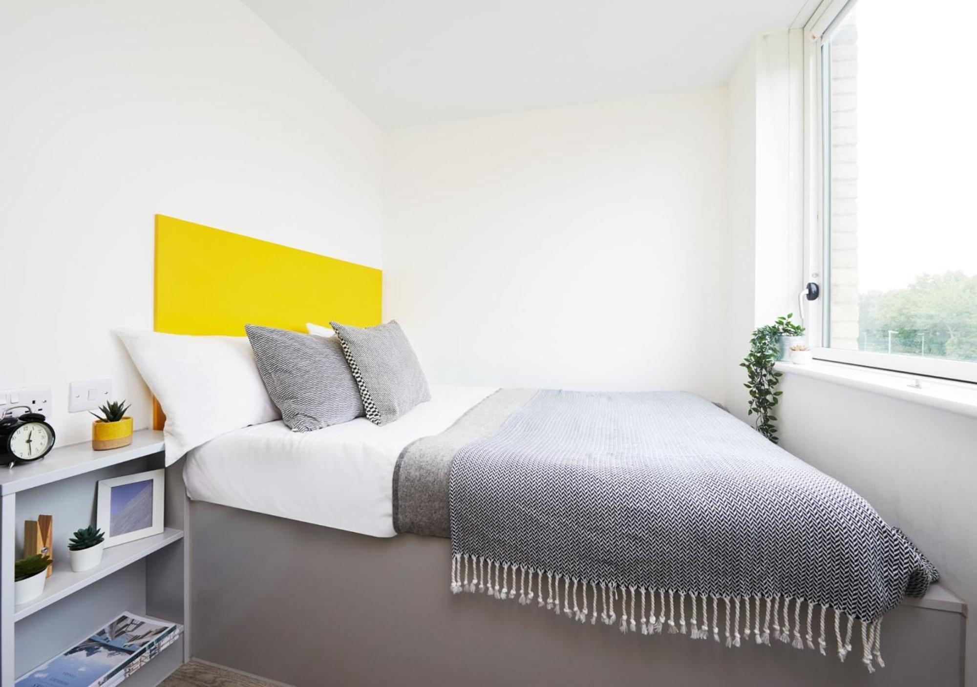 For Students Only Ensuite Bedrooms With Shared Kitchen At Cathedral Point In Γουίντσεστερ Εξωτερικό φωτογραφία